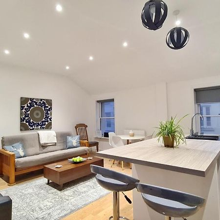 Modern & Central, Perfect Beach Getaway- 2Min Walk Brighton ภายนอก รูปภาพ