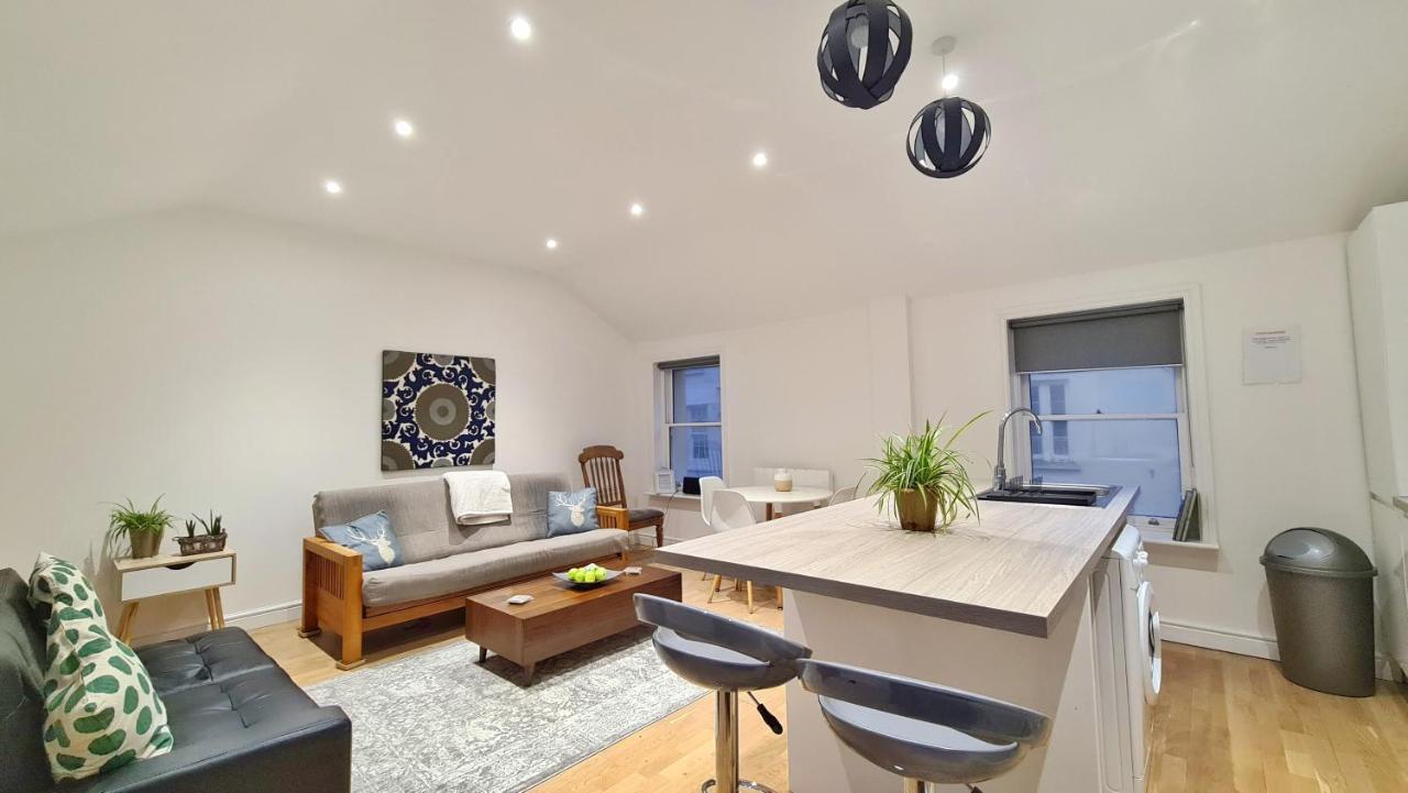 Modern & Central, Perfect Beach Getaway- 2Min Walk Brighton ภายนอก รูปภาพ